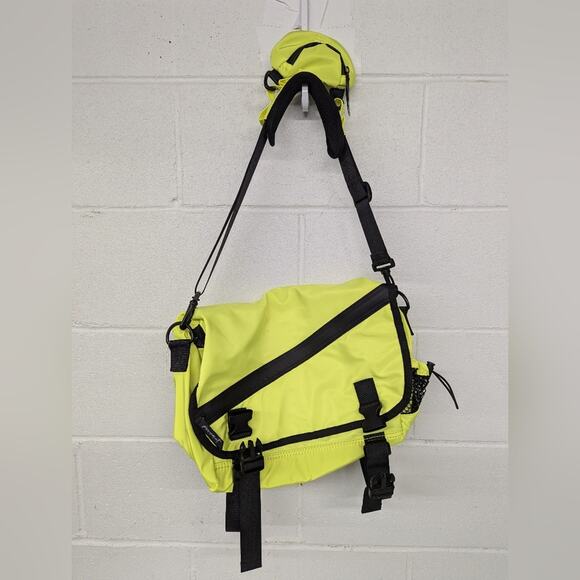 New Free People Movement Move It All Messenger Bag neon green book bag bright - Picture 2 of 8